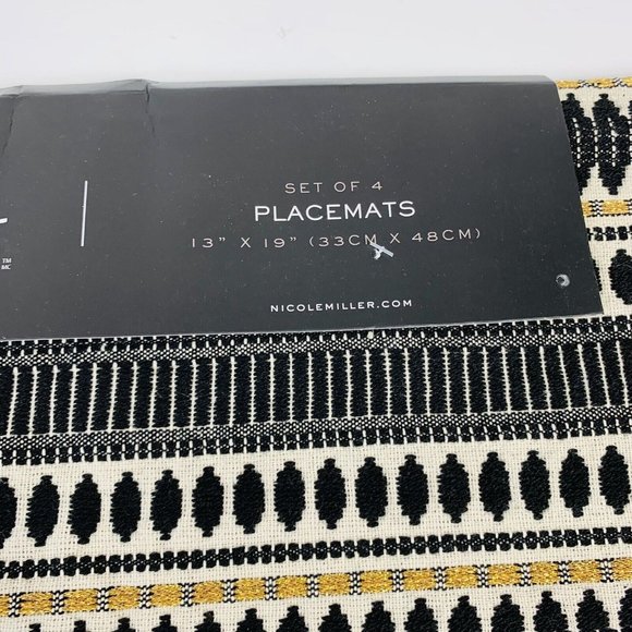 Boho Chic Set Of 4 Nicole Miller Rectangle Placemats Aztec Pattern Fringe Black - Picture 8 of 11